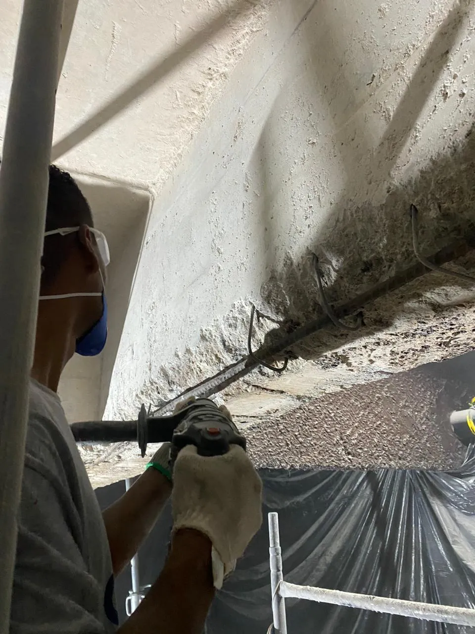 Recuperação de pilar de concreto armado