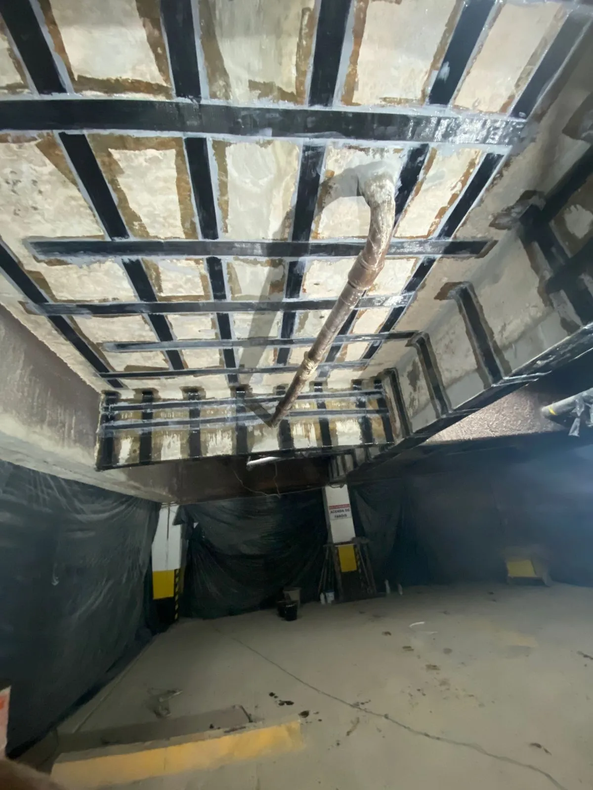 Reforço estrutural com fibra de carbono